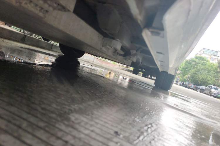 Used BYD e2 2019 Standard Range Version – Yue·Standard Model Chassis Rear Right