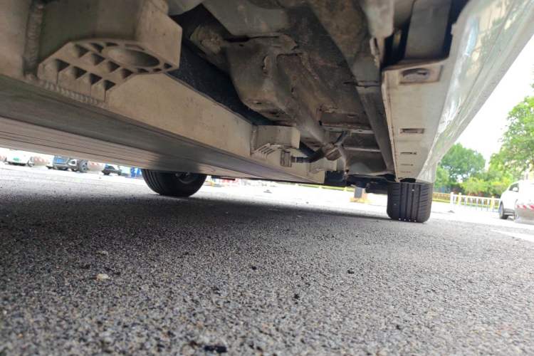 Used BYD e2 2019 Standard Range Version – Yue·Standard Model Chassis Rear Right