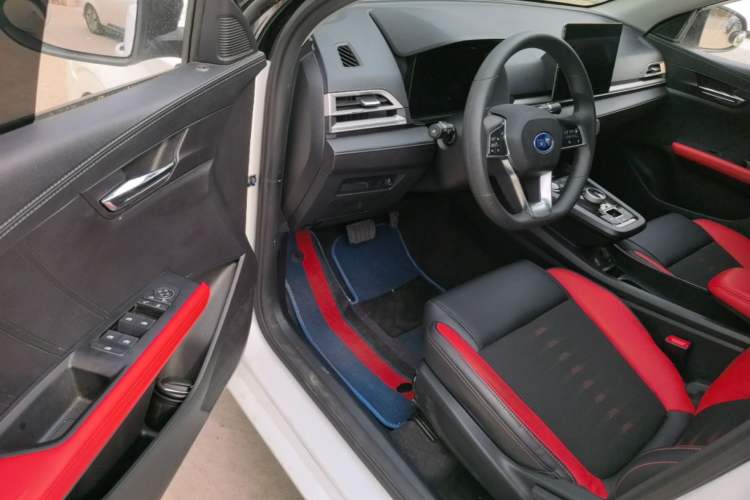 Used BYD e2 2019 High-Range Version – Chuan·Luxury Model Driver Seat