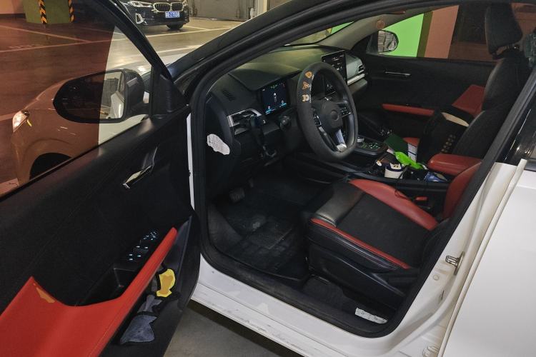 Used BYD e2 2019 High-Range Version – Chuan·Luxury Model Driver Seat
