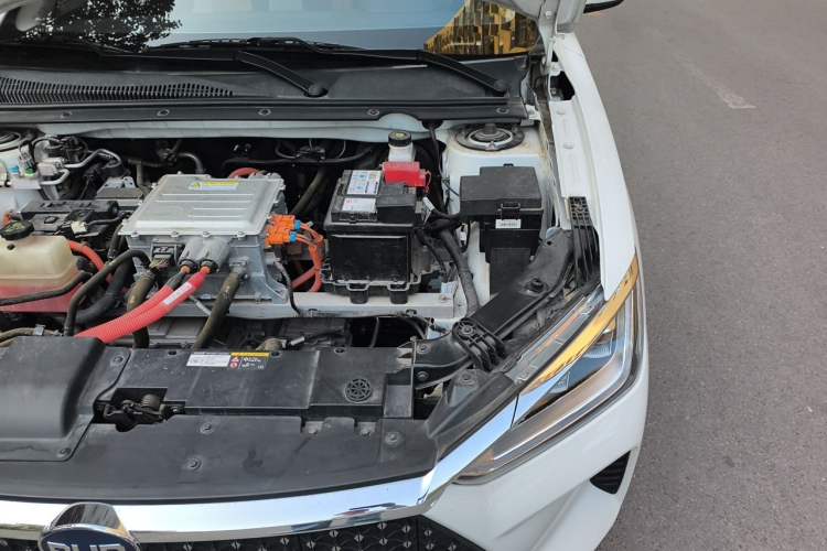 Used BYD e2 2019 Standard Range Model – Smart & Comfortable Version Engine Bay Left