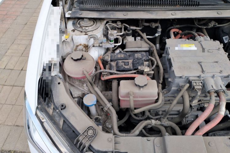 Used BYD e2 2019 Standard Range Model – Smart & Comfortable Version Engine Bay Right