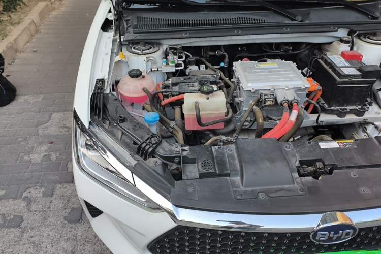Used BYD e2 2019 Standard Range Model – Smart & Comfortable Version Engine Bay Right