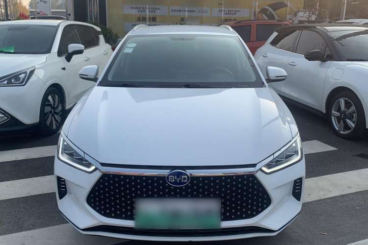 Used BYD e2 2019 Standard Range Model – Smart & Comfortable Version Exterior 1