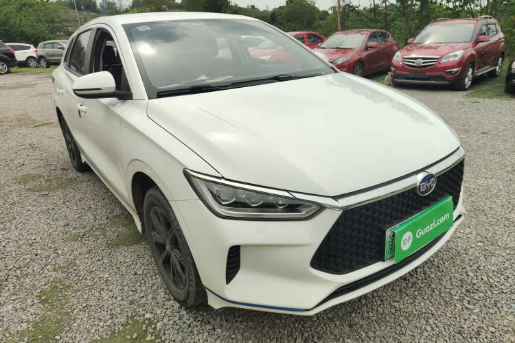 Used BYD e2 2019 400 Travel Edition Exterior 1
