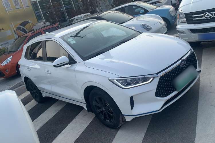 Used BYD e2 2019 Standard Range Model – Smart & Comfortable Version Exterior 2