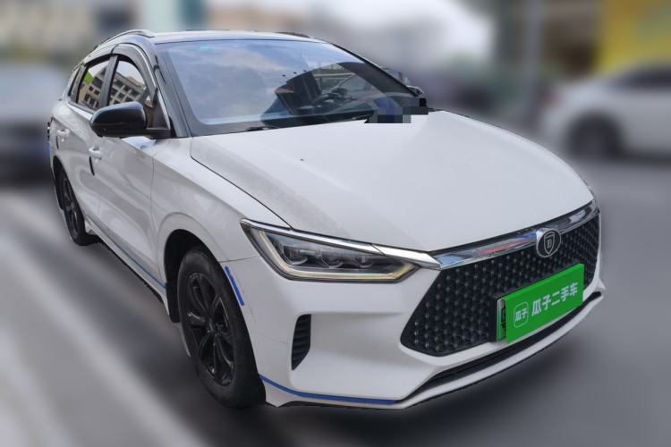 Used BYD e2 2019 Standard Range Model – Smart & Comfortable Version Front Right 45 Deg