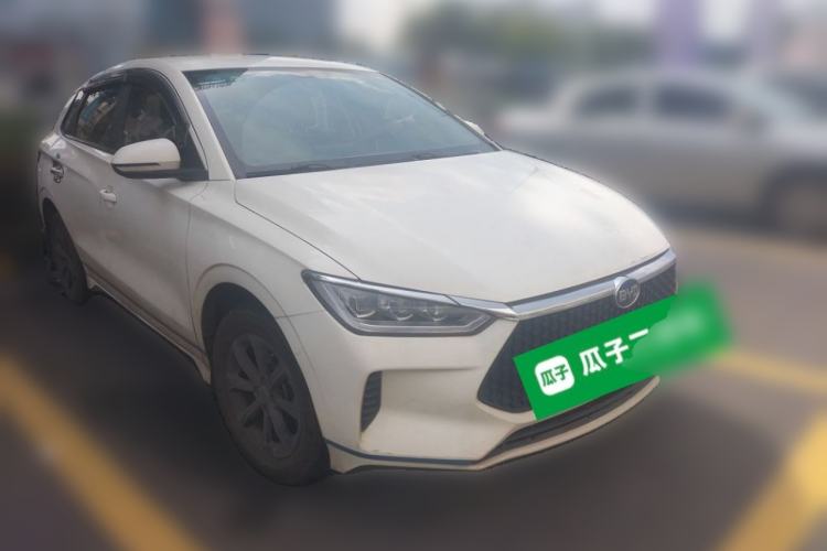 Used BYD e2 2019 400 Travel Edition Front Right 45 Deg