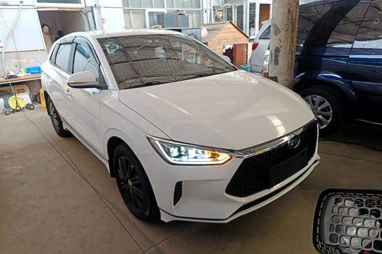 Used BYD e2 2019 Standard Range Version – Yue·Standard Model Front Right 45 Deg