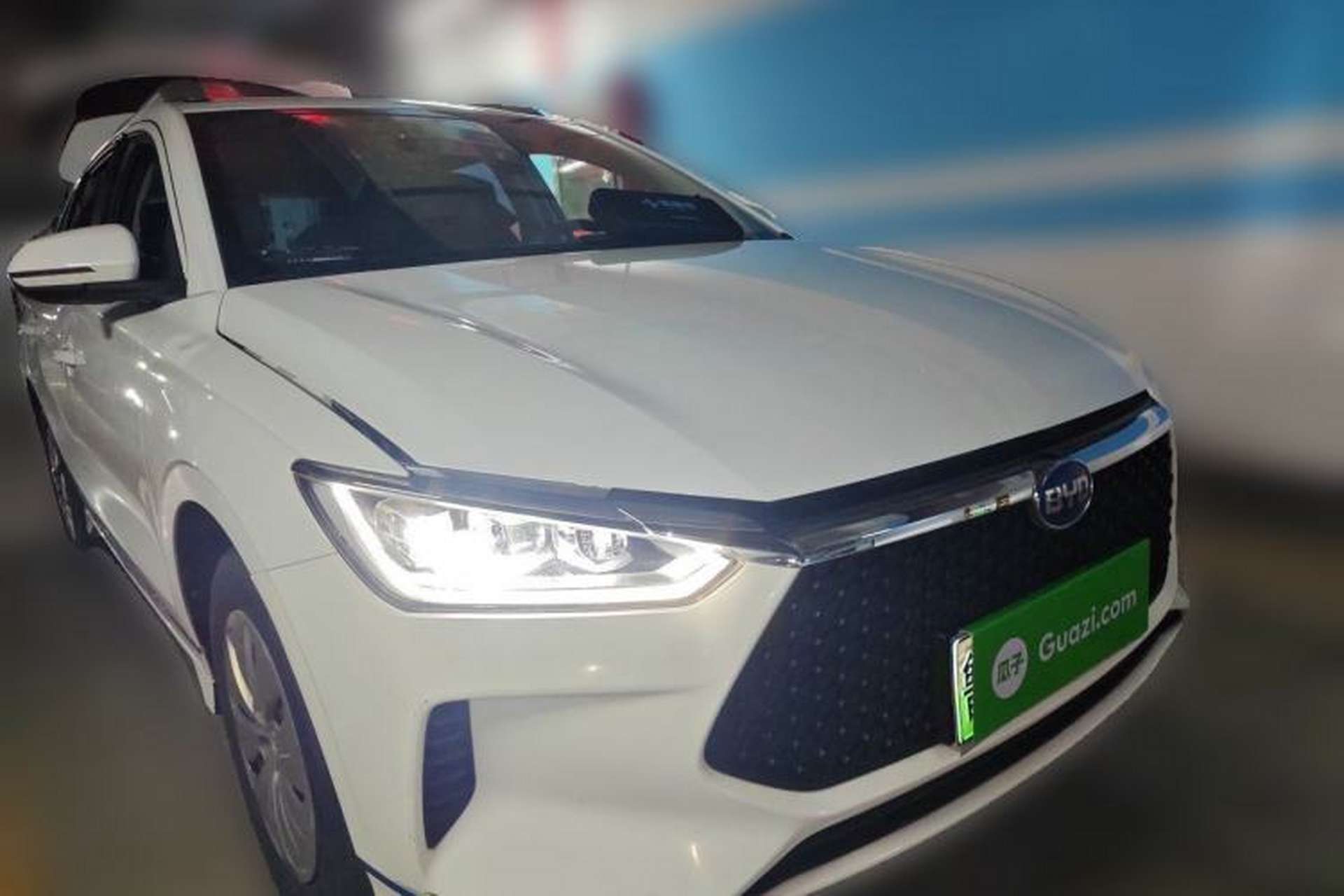 Used BYD e2 2019 Standard Range Version – Yue·Standard Model Front Right 45 Deg