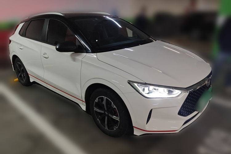 Used BYD e2 2019 High-Range Version – Chuan·Luxury Model Front Right 45 Deg