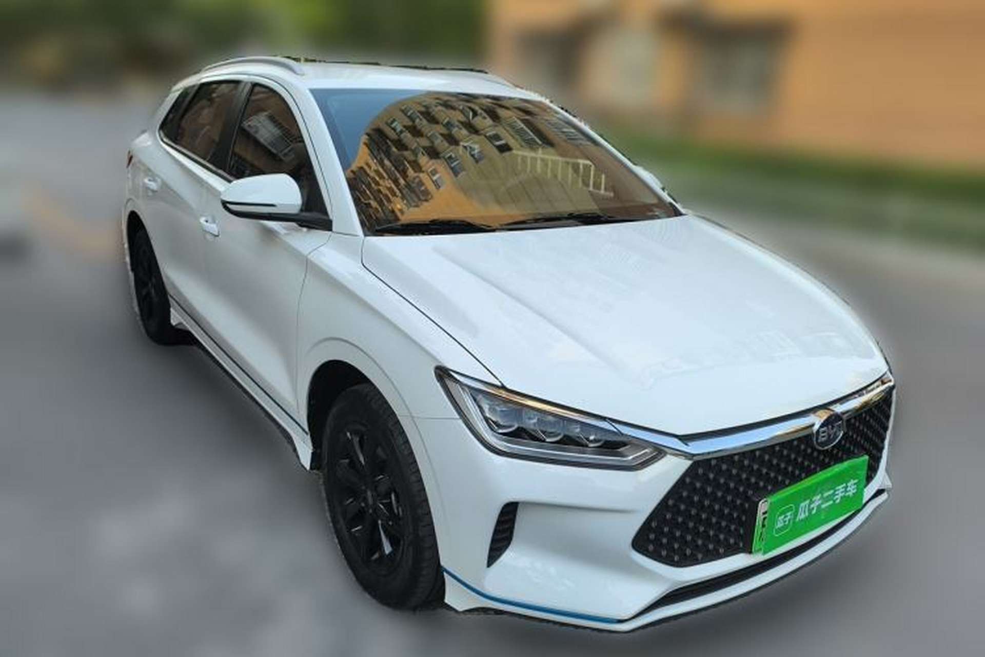 Used BYD e2 2019 Standard Range Model – Smart & Comfortable Version Front Right 45 Deg
