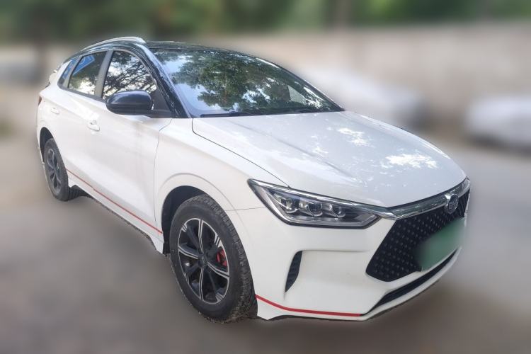 Used BYD e2 2019 High-Range Version – Chuan·Luxury Model Front Right 45 Deg