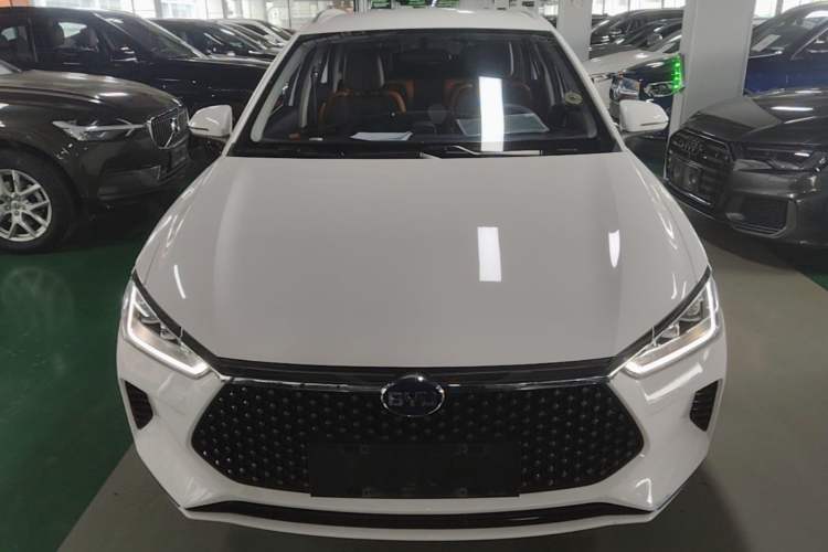 Used BYD e2 2019 Standard Range Model – Smart & Comfortable Version Front