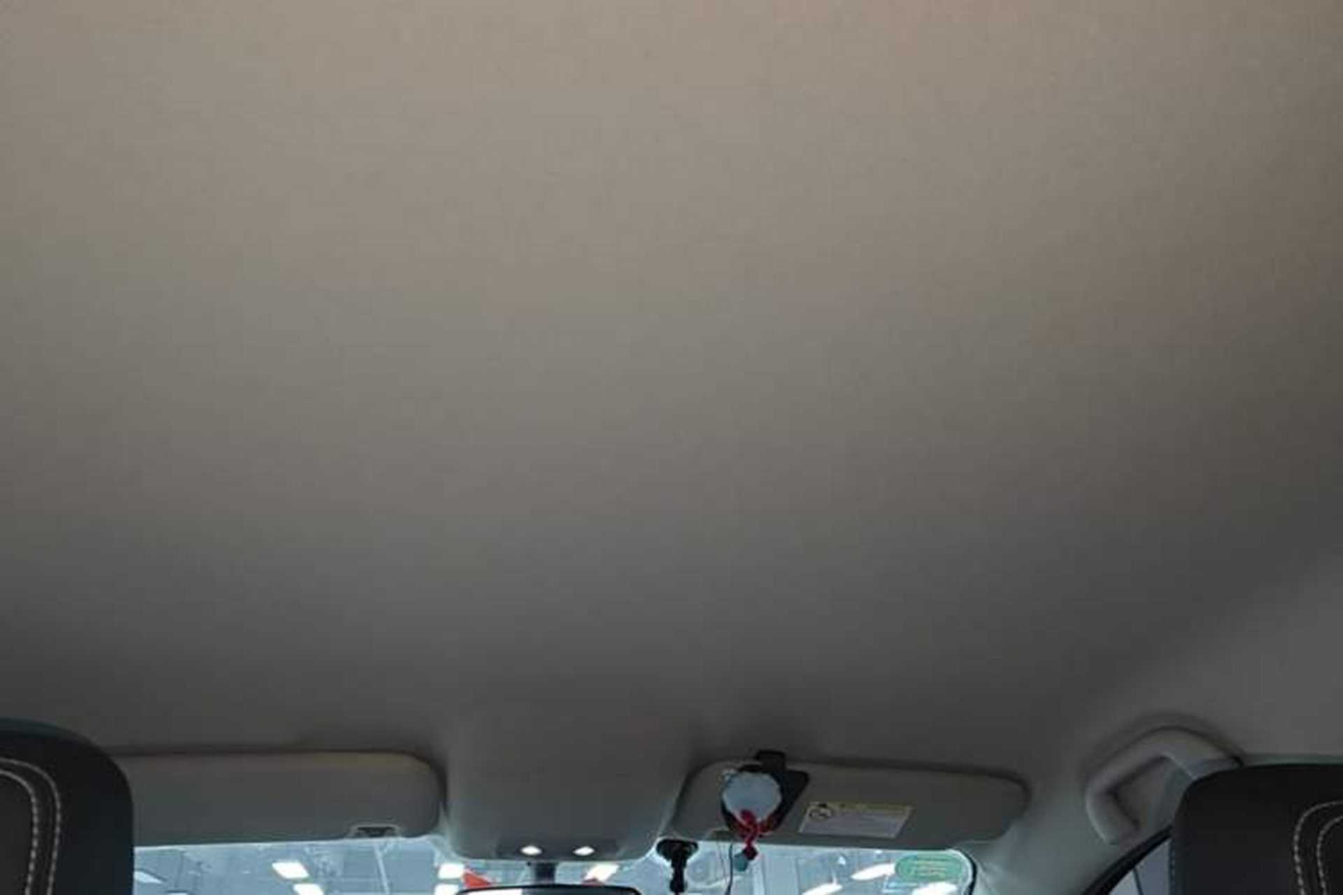 Used BYD e2 2019 Standard Range Model – Smart & Comfortable Version Headliner
