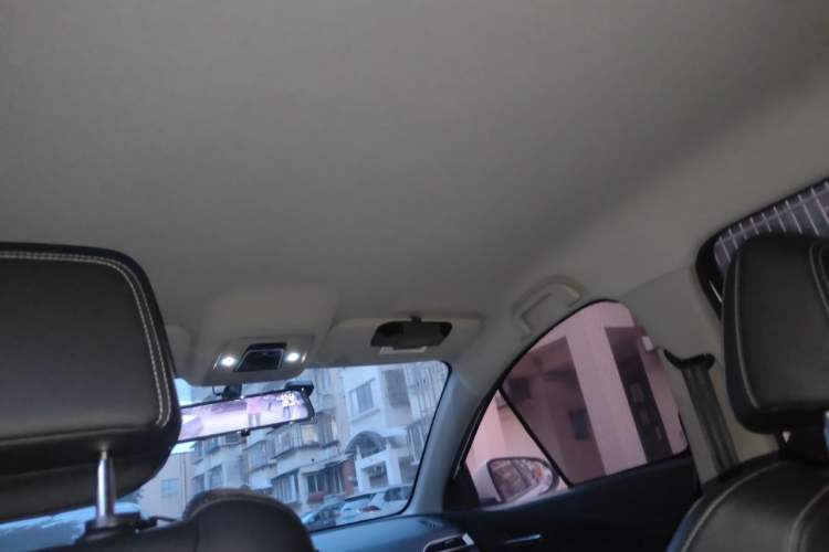Used BYD e2 2019 Standard Range Model – Smart & Comfortable Version Headliner