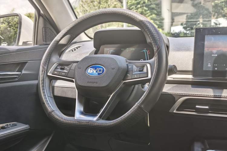 Used BYD e2 2019 Long-Range Version Yao·Luxury Trim Interior 3