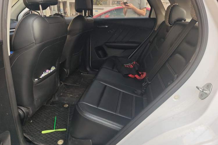 Used BYD e2 2019 Long-Range Version Yao·Luxury Trim Interior 4