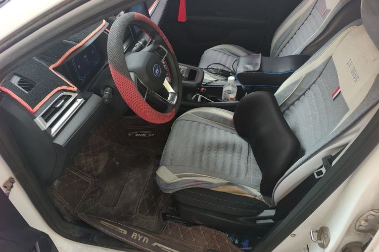 Used BYD e2 2019 Standard Range Version – Yue·Standard Model Left Front Seat