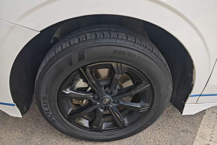 Used BYD e2 2019 Long-Range Version Yao·Luxury Trim Left Front Wheel Hub