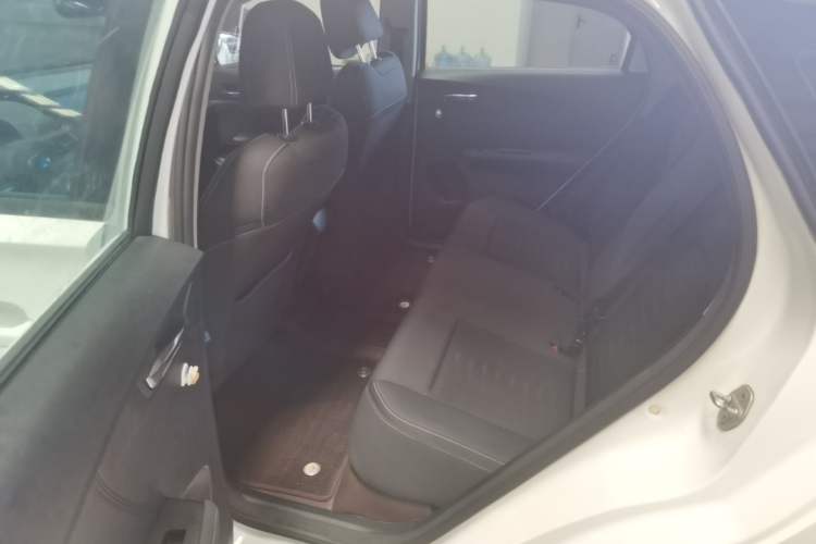 Used BYD e2 2019 Standard Range Version – Yue·Standard Model Left Rear Seat