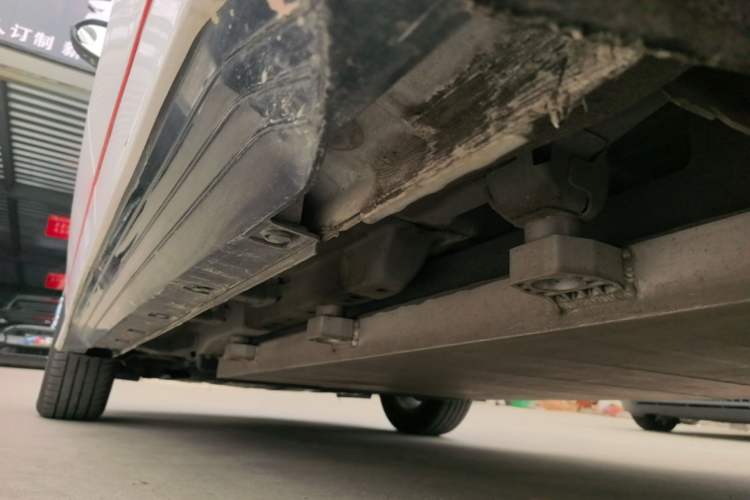 Used BYD e2 2019 High-Range Version – Chuan·Luxury Model Left Side Sill