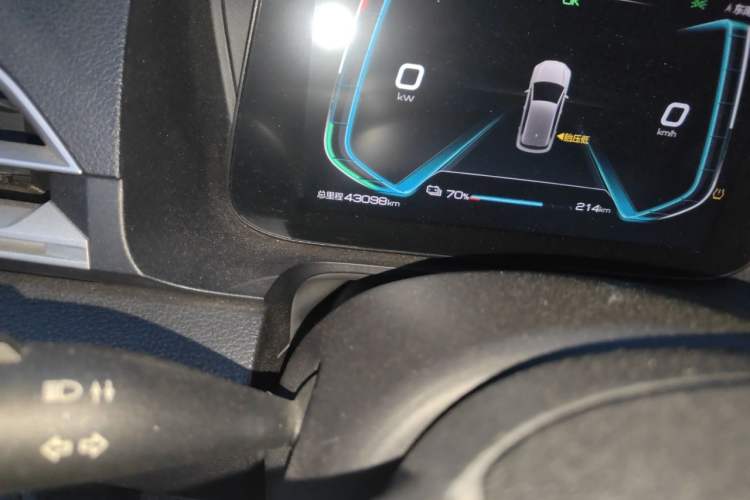 Used BYD e2 2019 Standard Range Model – Smart & Comfortable Version Odometer Close Up