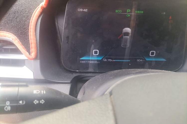 Used BYD e2 2019 400 Travel Edition Odometer Close Up