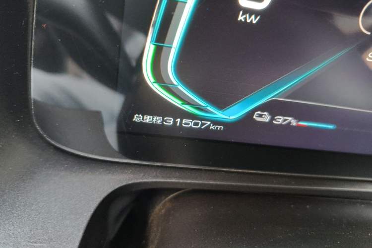 Used BYD e2 2019 Standard Range Model – Smart & Comfortable Version Odometer Close Up