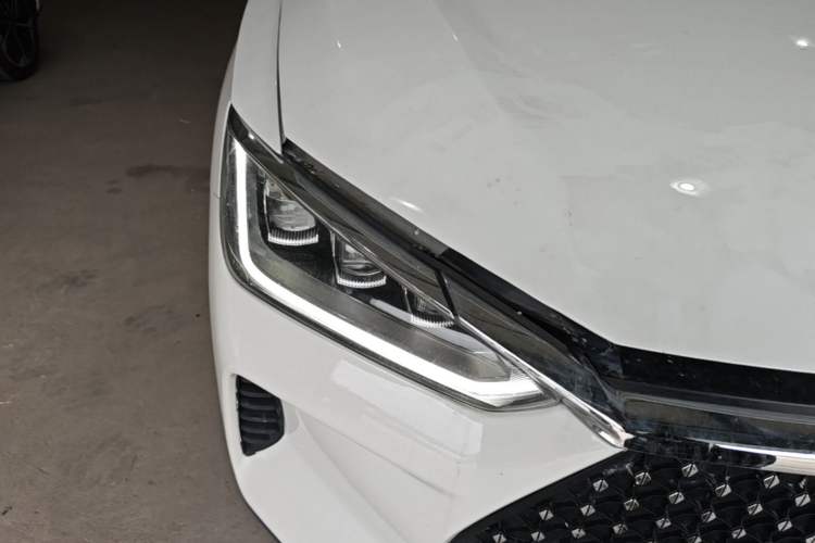 Used BYD e2 2019 Long-Range Version Yao·Luxury Trim Right Front Headlight