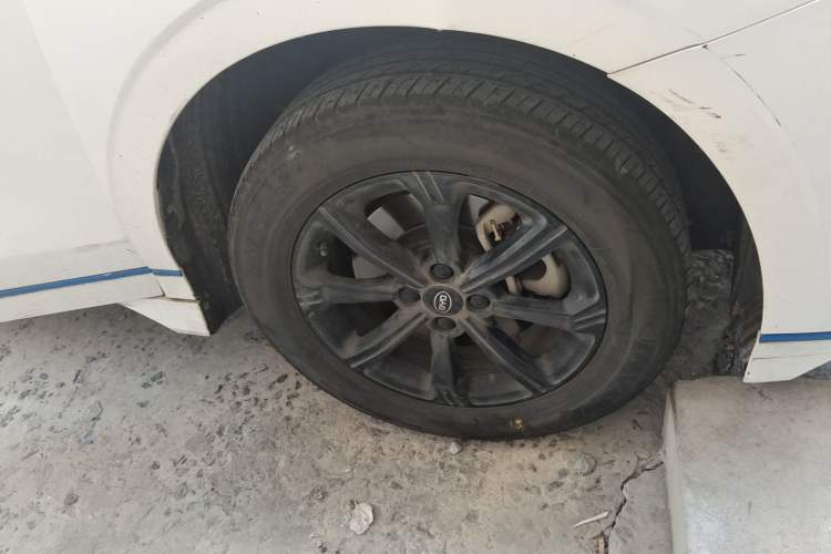 Used BYD e2 2019 Long-Range Version Yao·Luxury Trim Right Front Wheel Hub