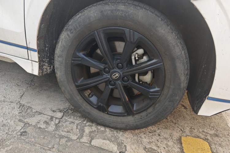 Used BYD e2 2019 Long-Range Version Yao·Luxury Trim Right Front Wheel Hub