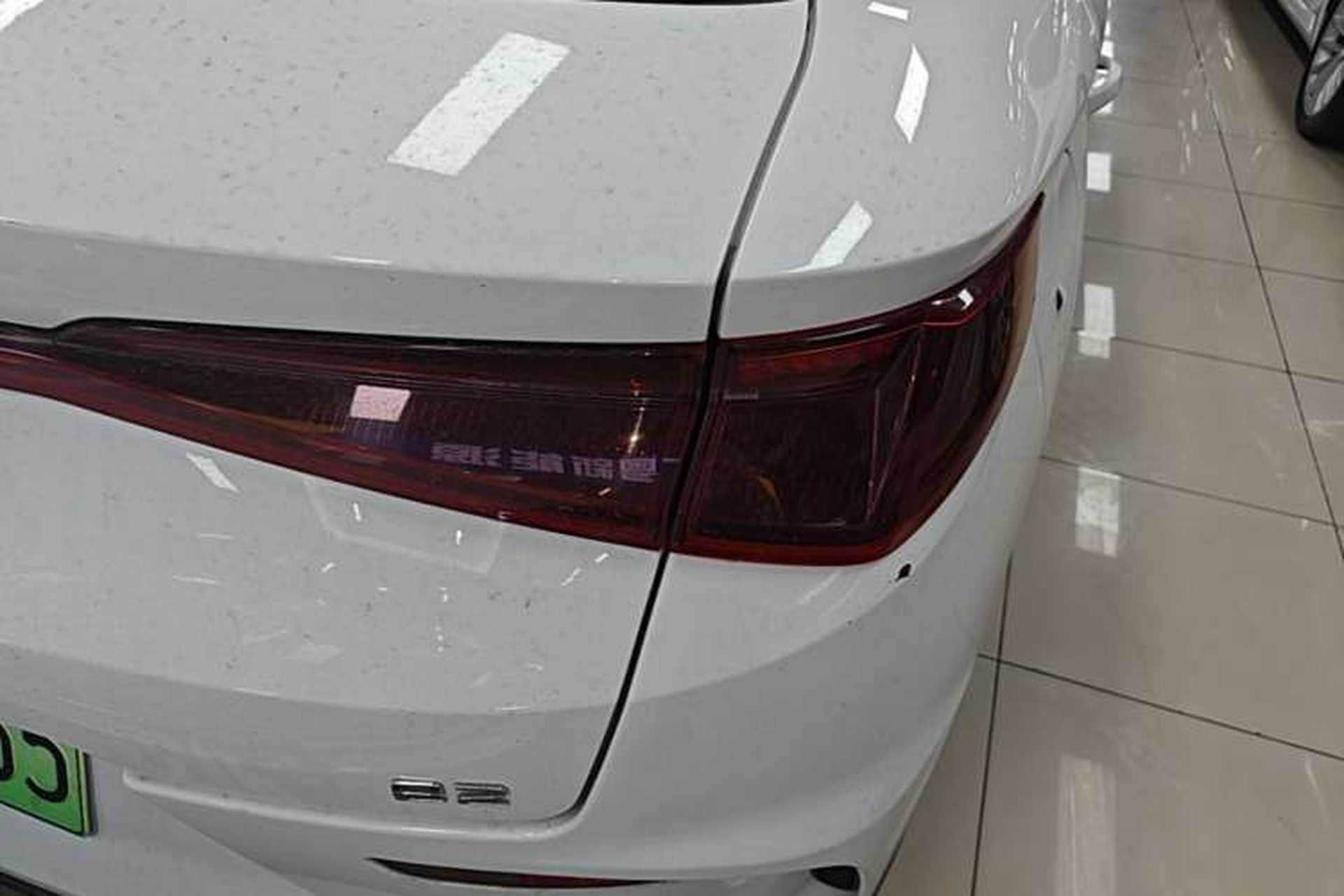 Used BYD e2 2019 Standard Range Model – Smart & Comfortable Version Right Rear Taillight