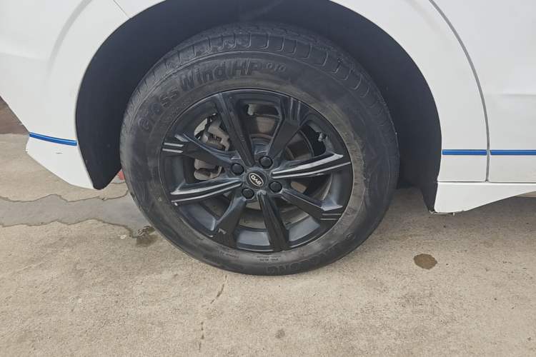 Used BYD e2 2019 Long-Range Version Yao·Luxury Trim Right Rear Wheel Hub