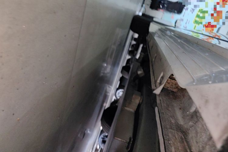 Used BYD e2 2019 Standard Range Version – Yue·Standard Model Right Side Sill
