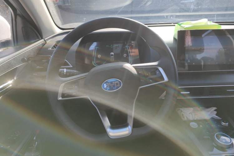 Used BYD e2 2019 Long-Range Version Yao·Luxury Trim Steering Wheel