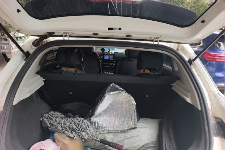 Used BYD e2 2019 Standard Range Version – Yue·Standard Model Trunk