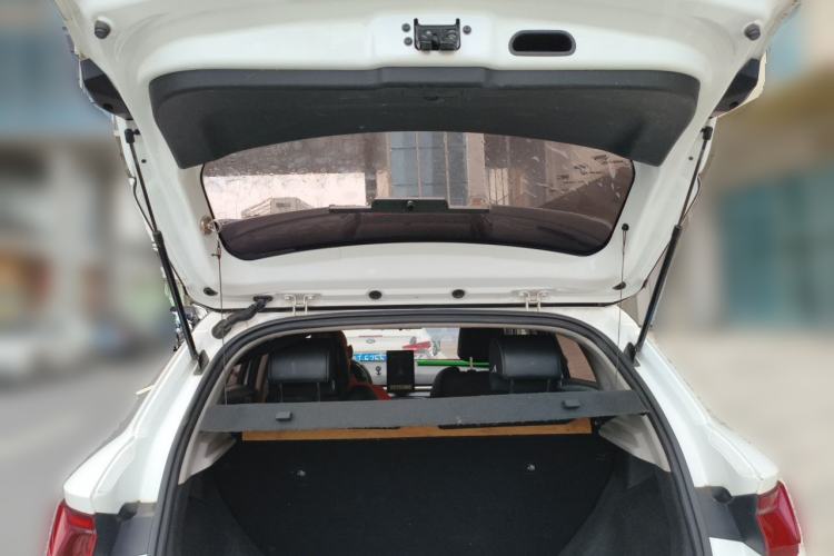 Used BYD e2 2019 Standard Range Model – Smart & Comfortable Version Trunk