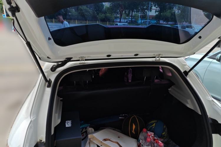 Used BYD e2 2019 Standard Range Version – Yue·Standard Model Trunk