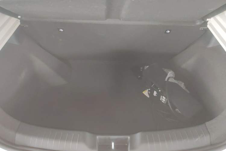 Used BYD e2 2019 Standard Range Model – Smart & Comfortable Version Trunk