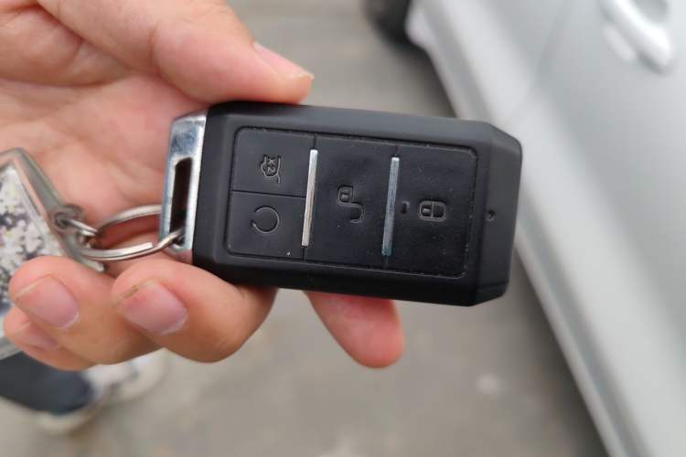 Used BYD e2 2019 Standard Range Version – Yue·Standard Model Vehicle Key