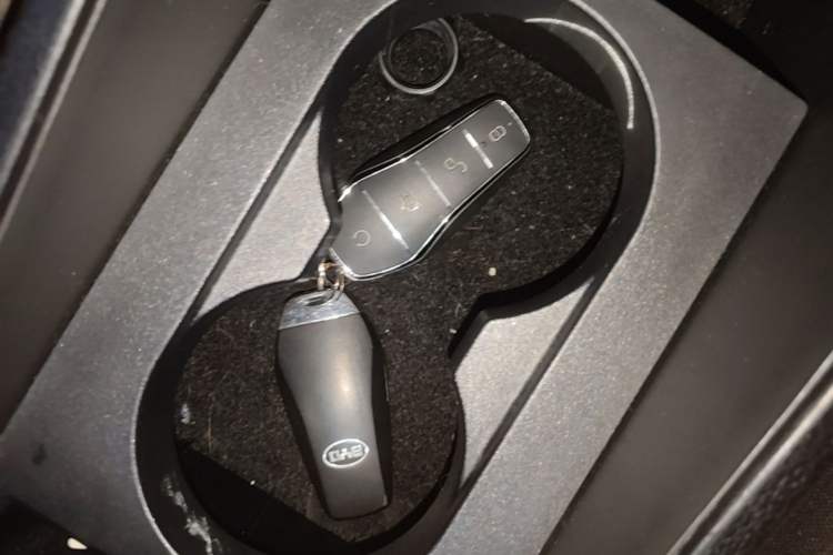 Used BYD e2 2019 Standard Range Model – Smart & Comfortable Version Vehicle Key