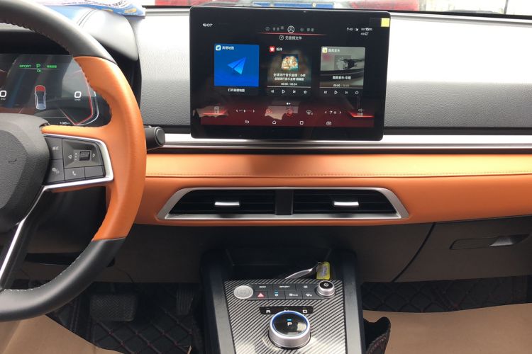 Used BYD e2 2020 Upgraded Model Standard Range Version Comfort Edition Audio And AC Panel