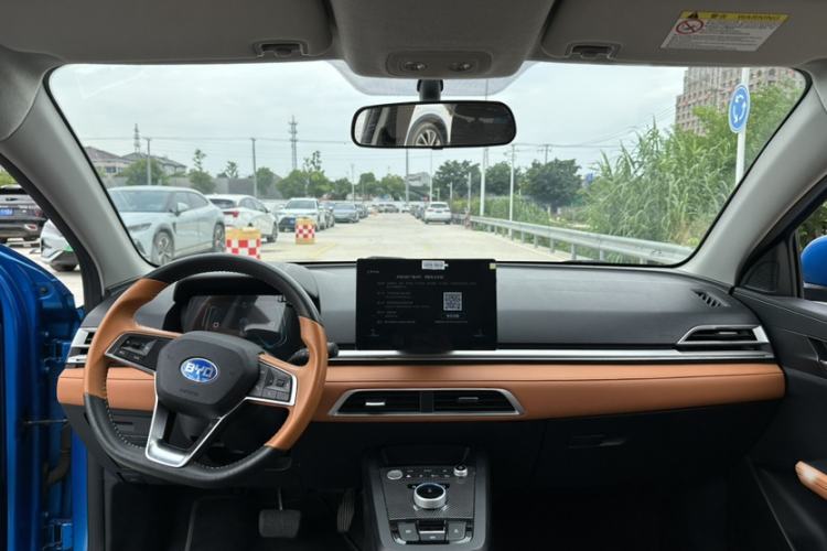 Used BYD e2 2020 Upgraded Version Long-Range Edition Luxury Model Interior 1