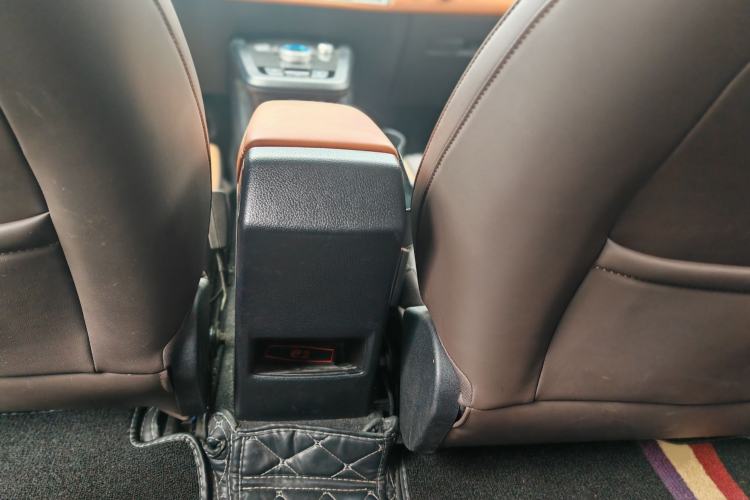 Used BYD e2 2020 Upgraded Model Standard Range Version Comfort Edition Interior 3
