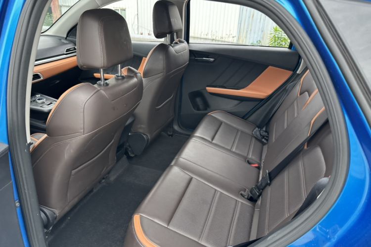 Used BYD e2 2020 Upgraded Version Long-Range Edition Luxury Model Interior 6