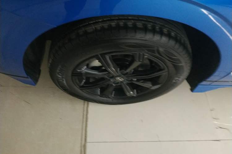 Used BYD e2 2020 Upgraded Model Standard Range Version Comfort Edition Left Front Wheel Hub