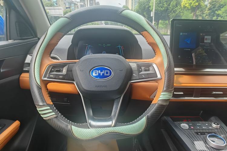 Used BYD e2 2020 Upgraded Model Standard Range Version Comfort Edition Steering Wheel