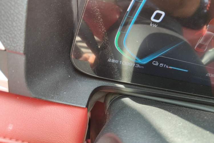 Used BYD e2 2020 Upgraded Version Long-Range Edition Luxury Model Odometer Close Up