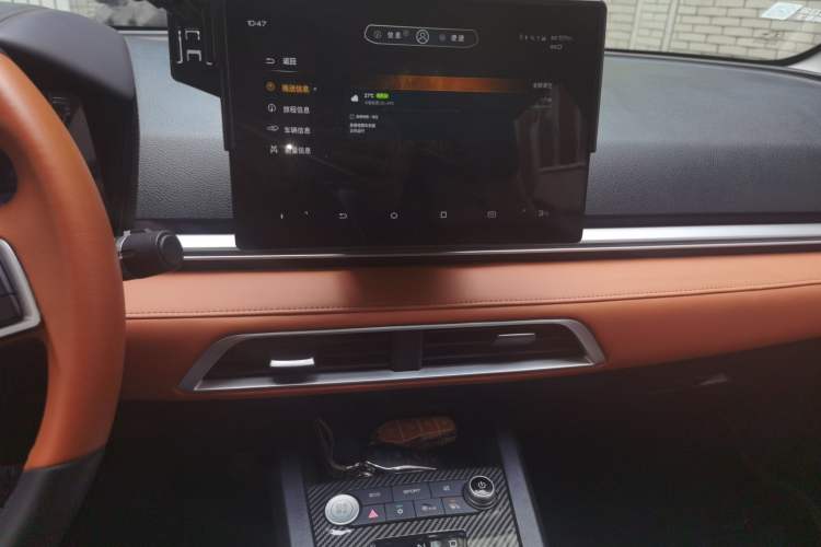 Used BYD e2 2020 Upgraded Version Long-Range Edition Luxury Model Audio And AC Panel
